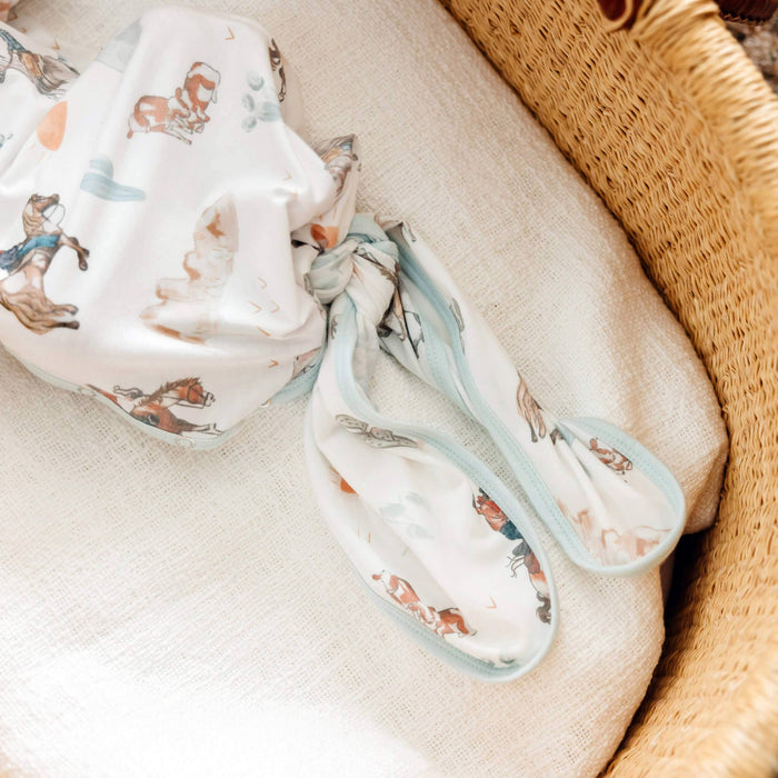 Newborn Knotted Gown - Boone