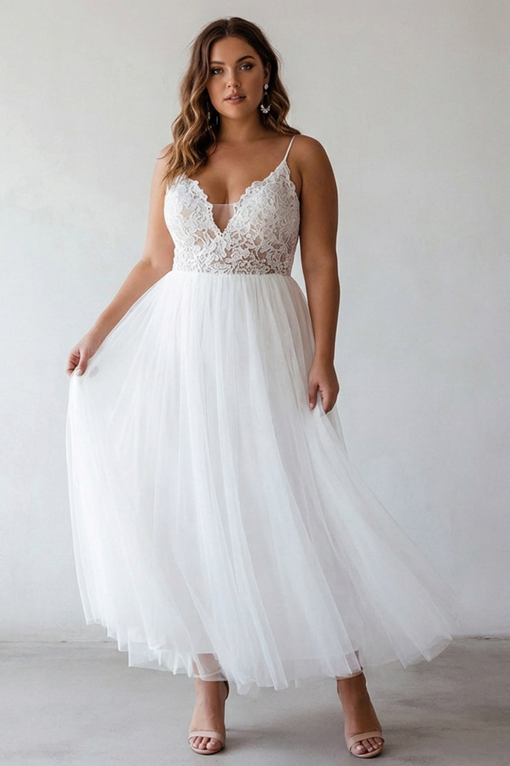Plus Size Lace White A Line Tulle Tea Length Graduation Dress