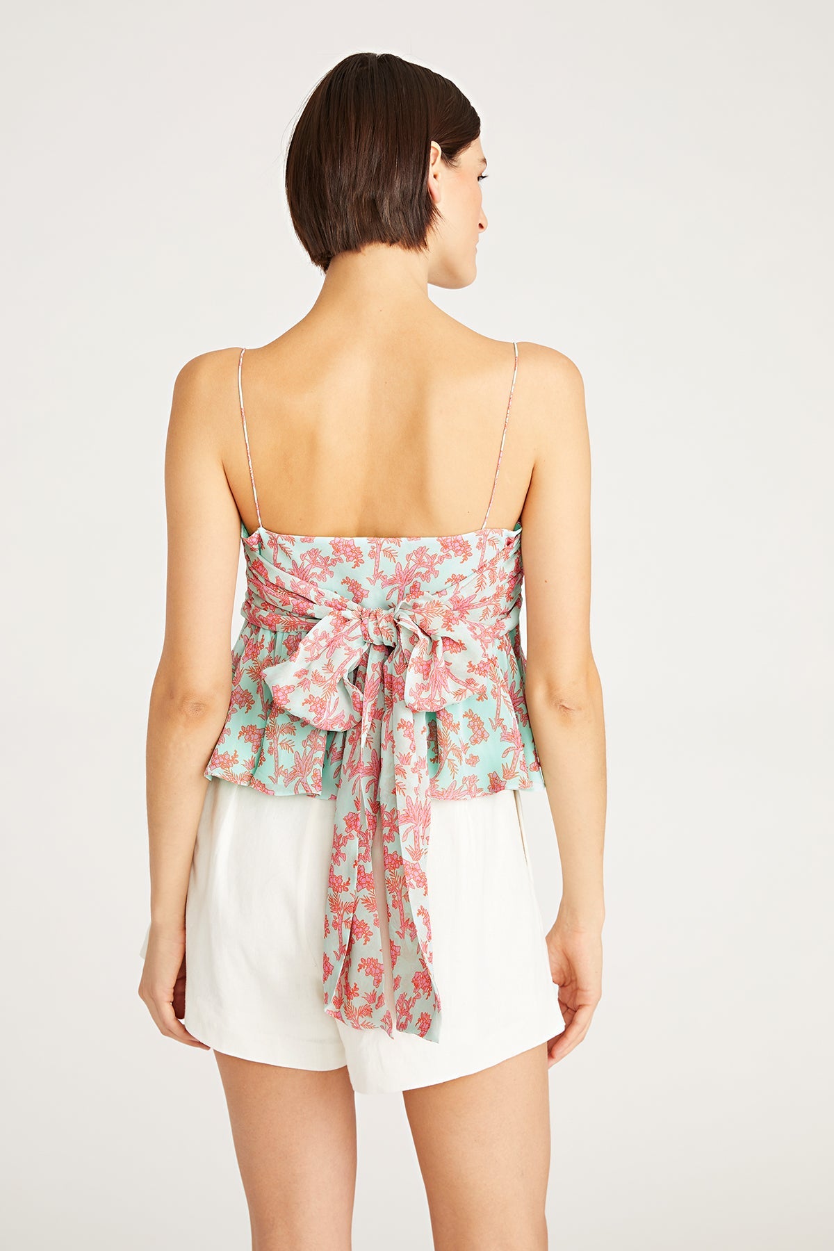 Everett Bow Top