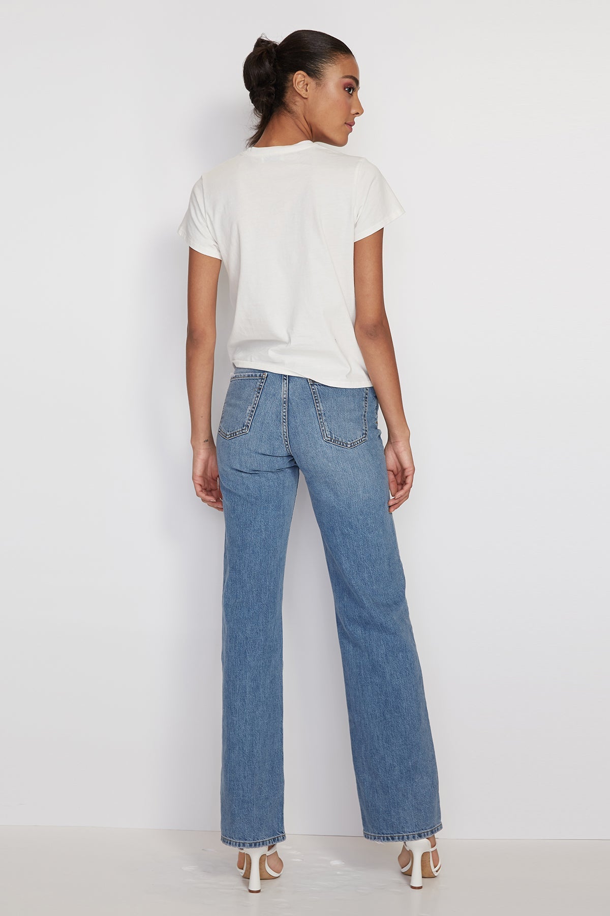 Zahra Twist T-Shirt