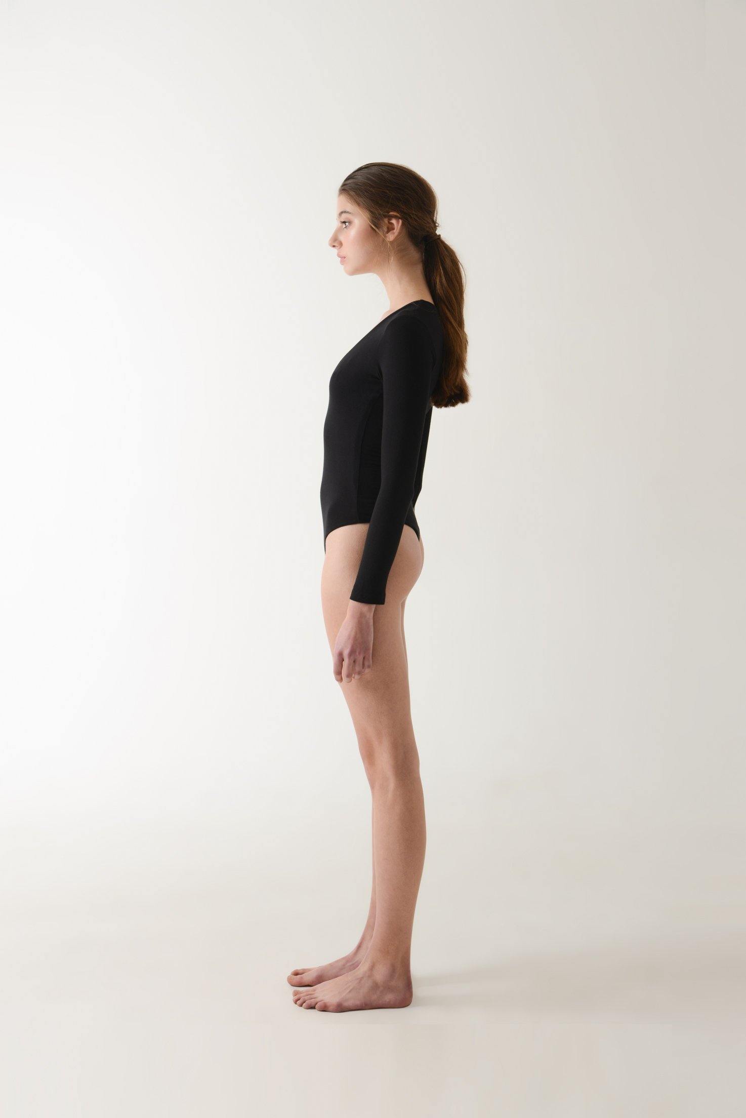 REESE Body - Black