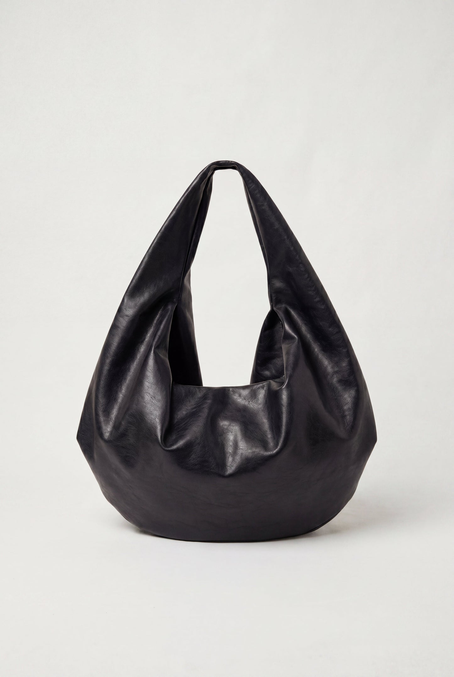 SLOUCHY SHOULDER BAG