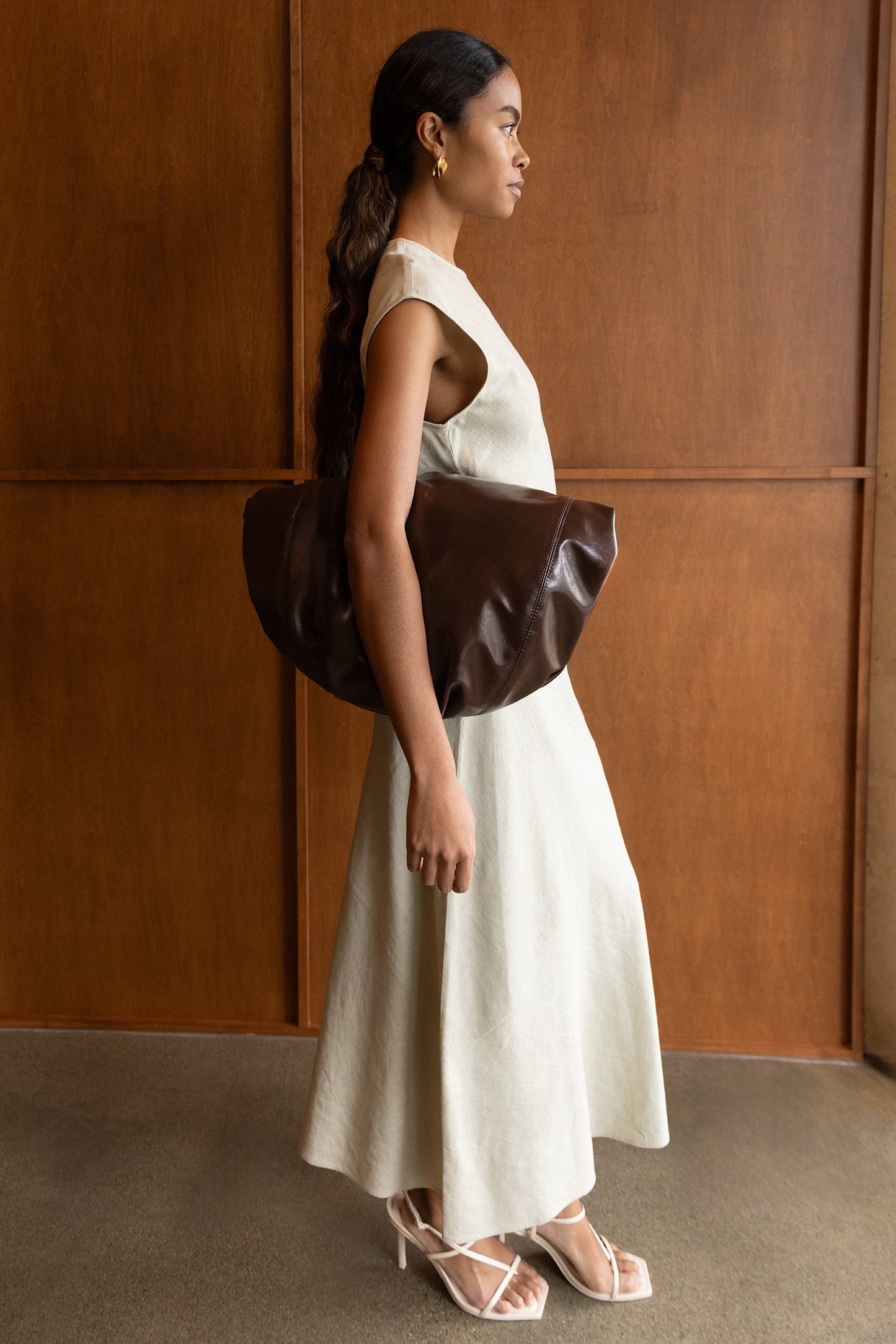 LINEN BLEND SLEEVELESS BIAS CUT MIDI DRESS