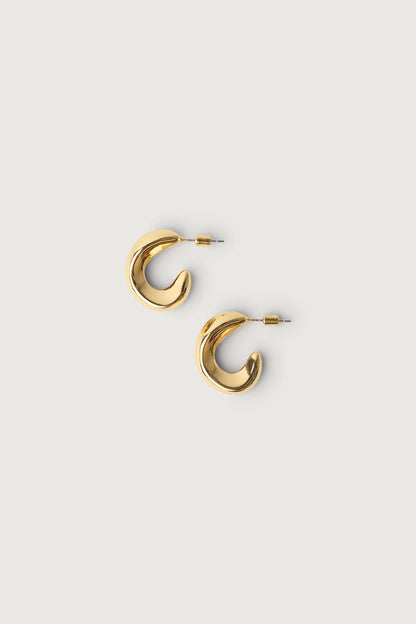 ORGANIC CURVED HOOP EARRINGS