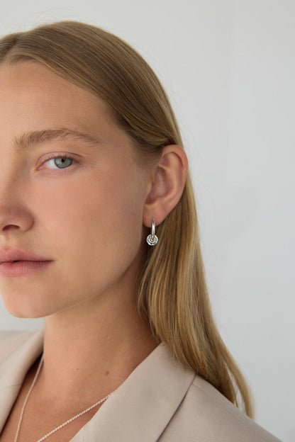 MINIMAL GEM HOOP EARRINGS