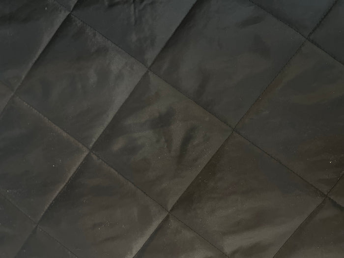 Large Diamond Quilted Poly - Black