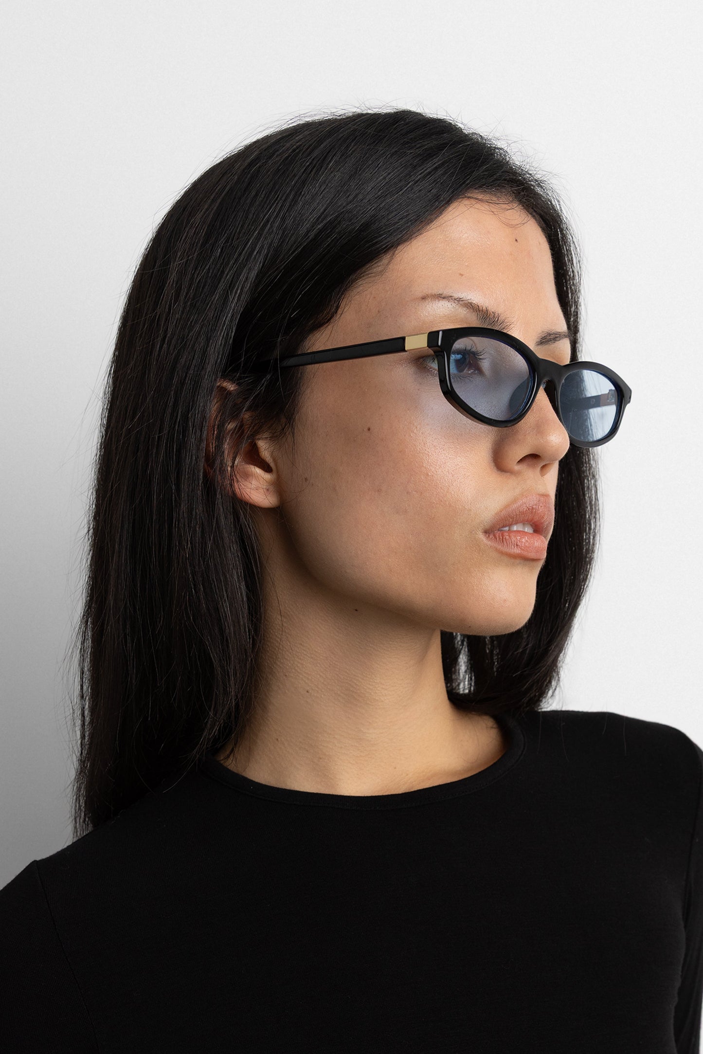 SLIM FRAME SUNGLASSES