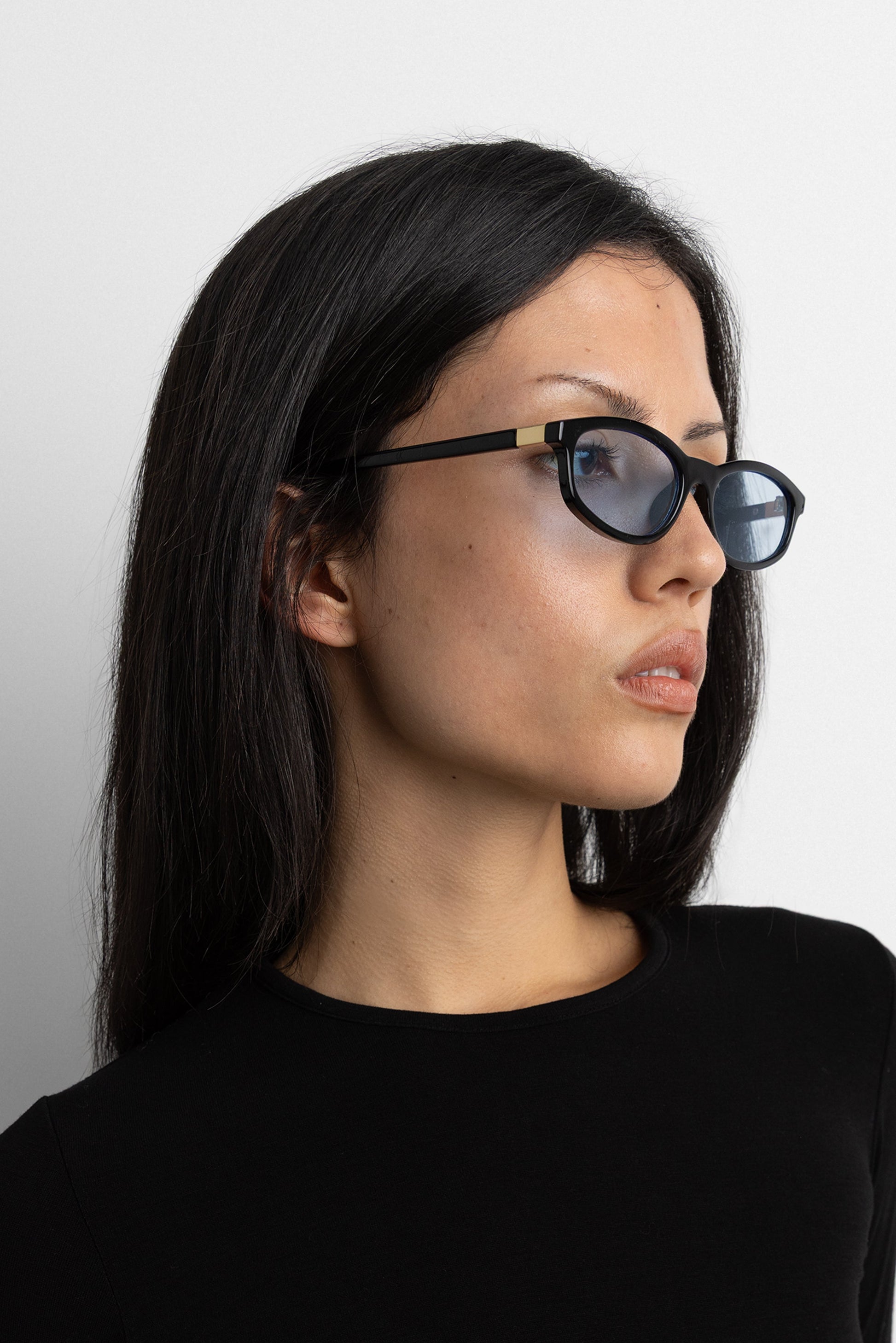 SLIM FRAME SUNGLASSES