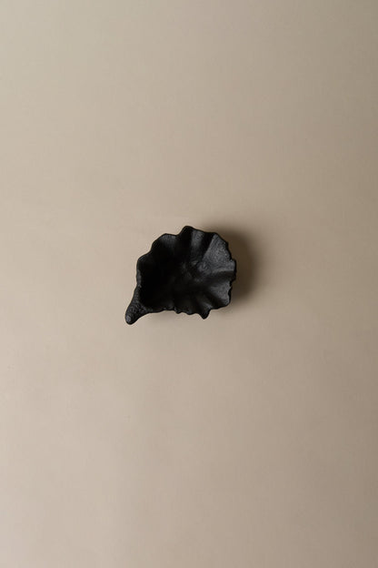 OYSTER SHELL DISH