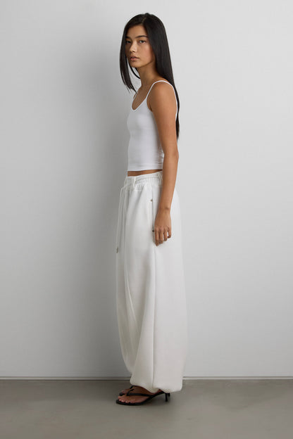 WIDE LEG SWEATPANT WITH DRAWSTRING