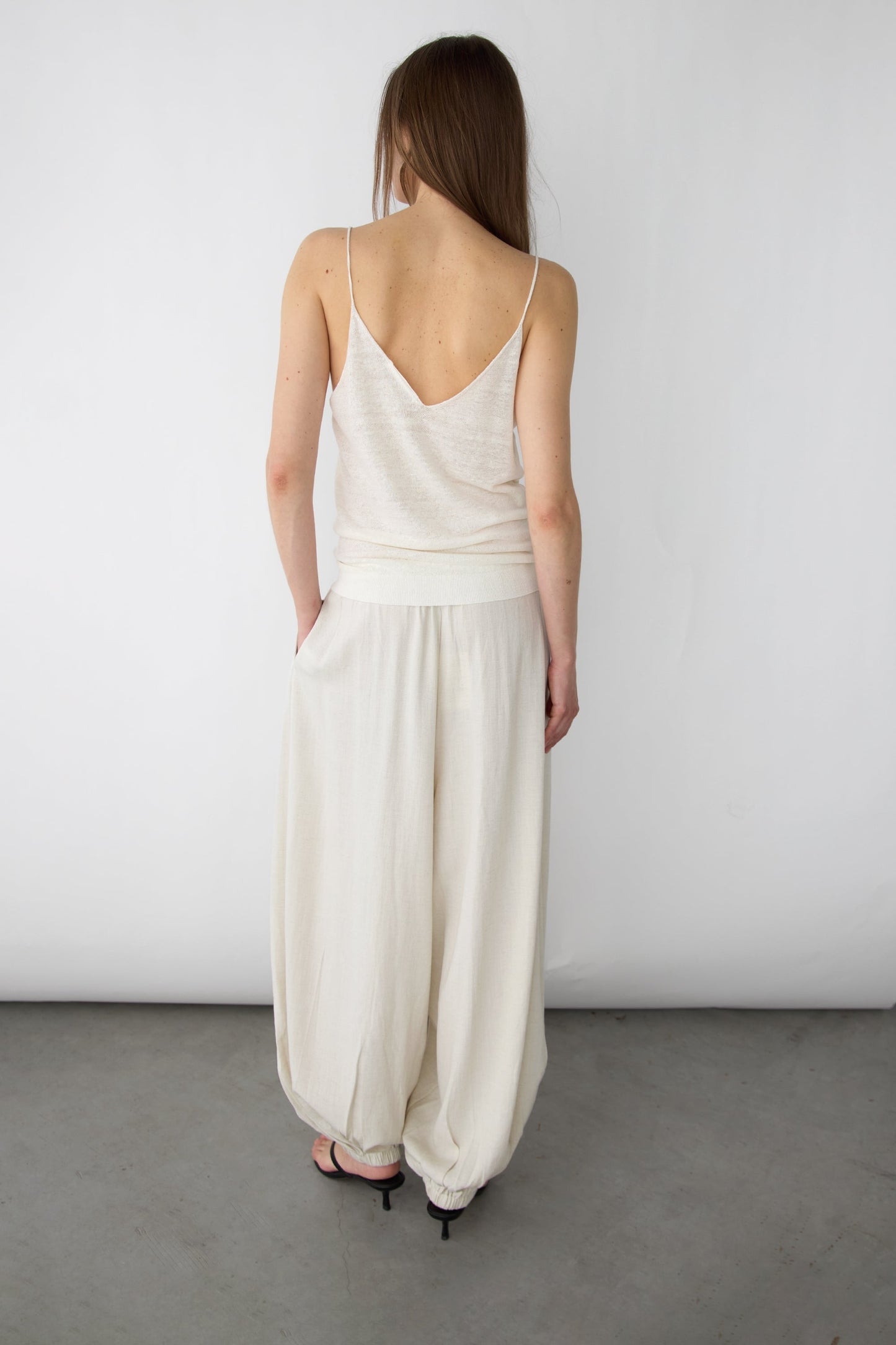 LINEN BLEND TANK TOP