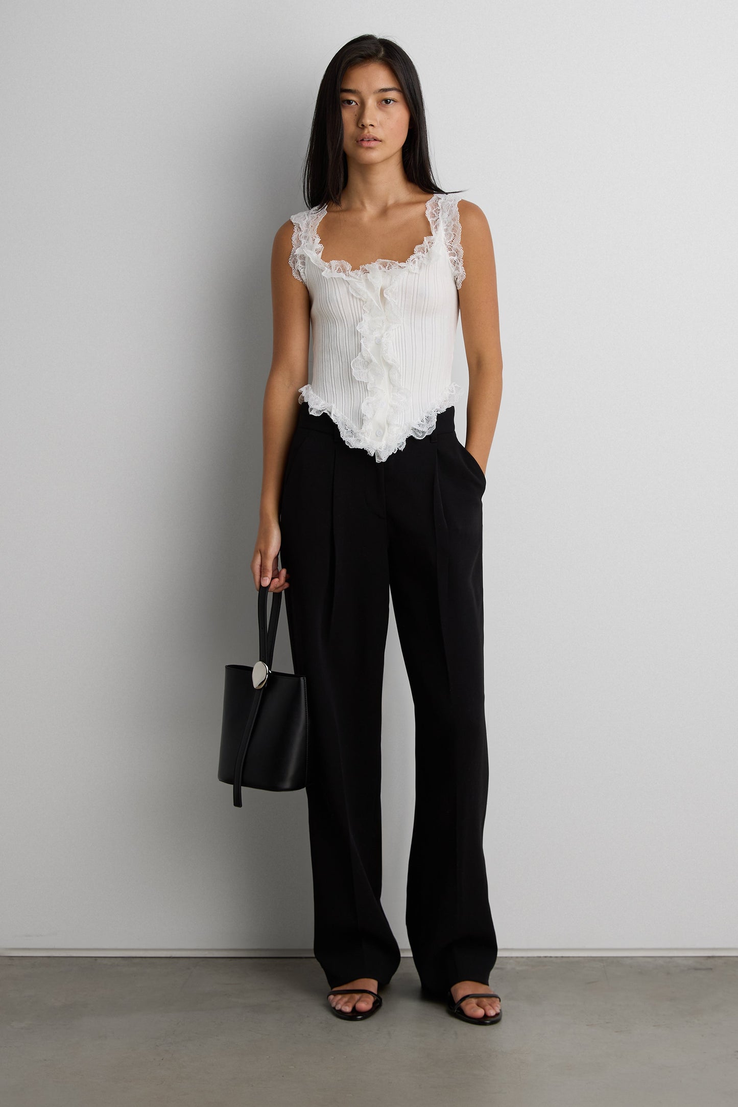 RUFFLED LACE TANK TOP