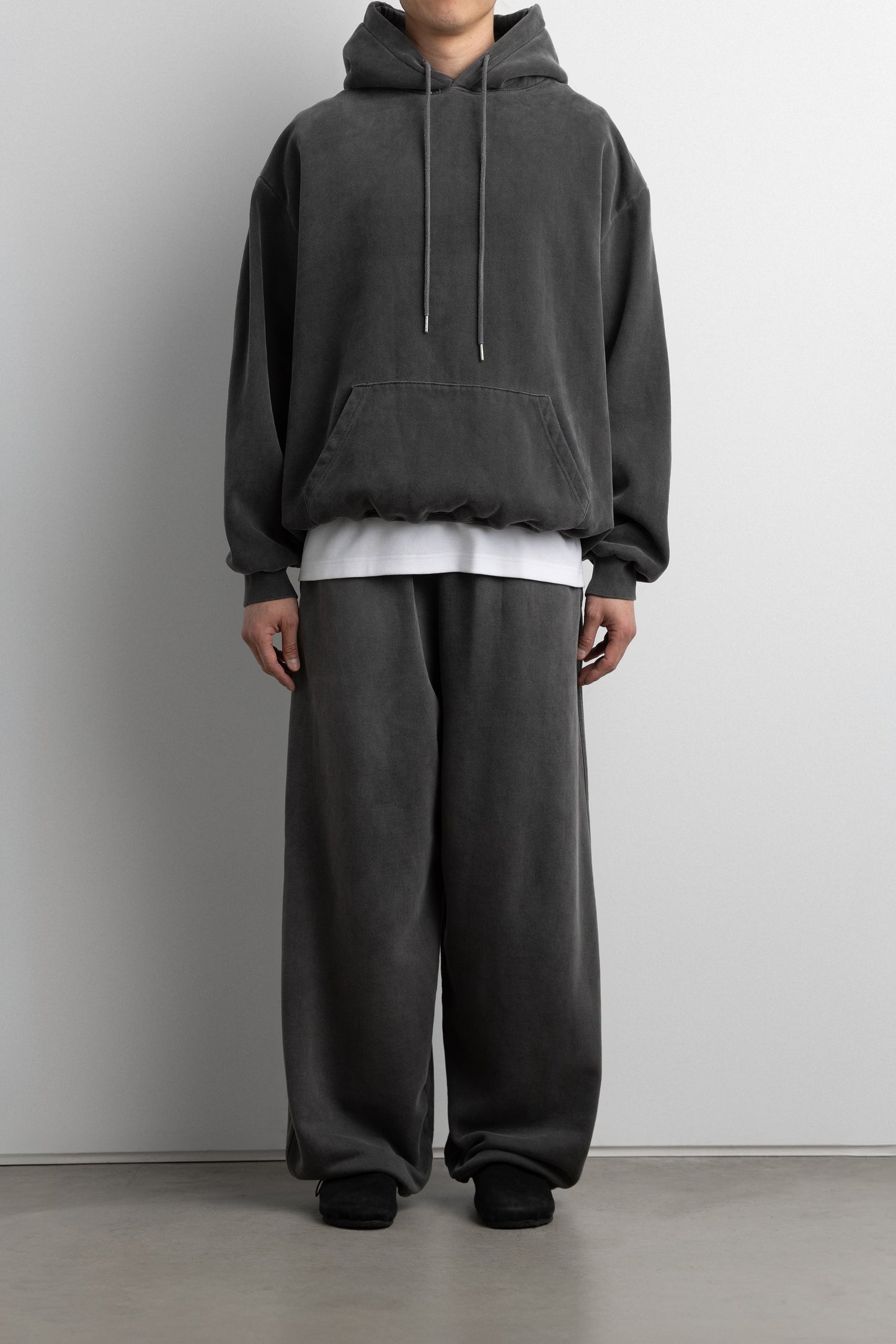 FLEECE STUDIO BOYFRIEND HOODIE