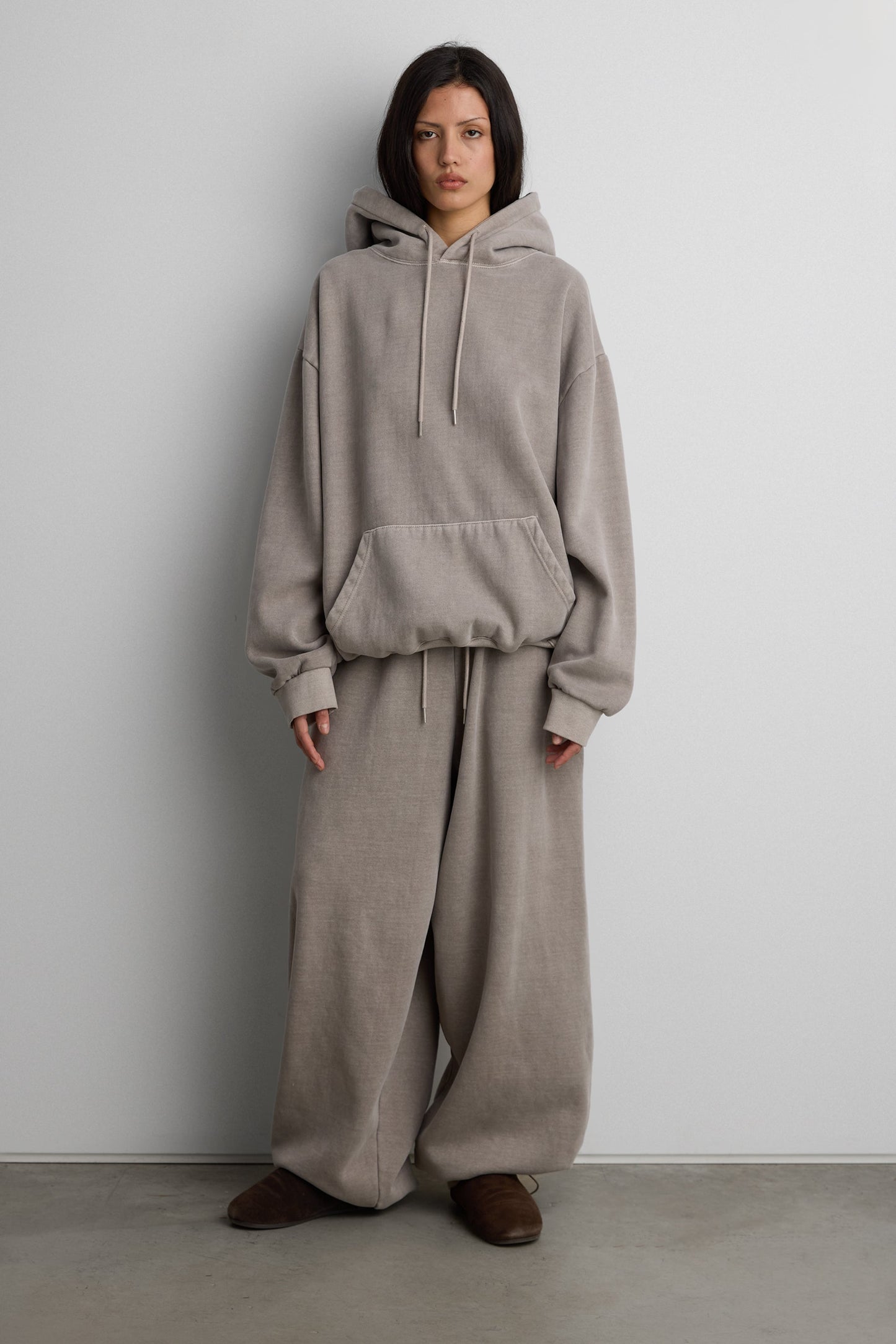 FLEECE STUDIO BOYFRIEND HOODIE