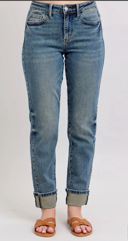 Judy Blue Mid Rise Cuffed Boyfriend
