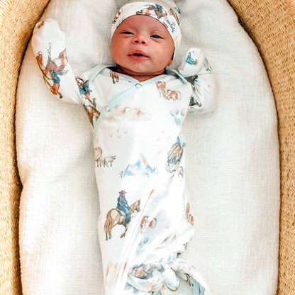 Newborn Knotted Gown - Boone