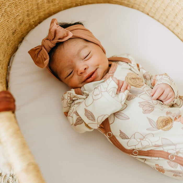 Newborn Knotted Gown - Ferra